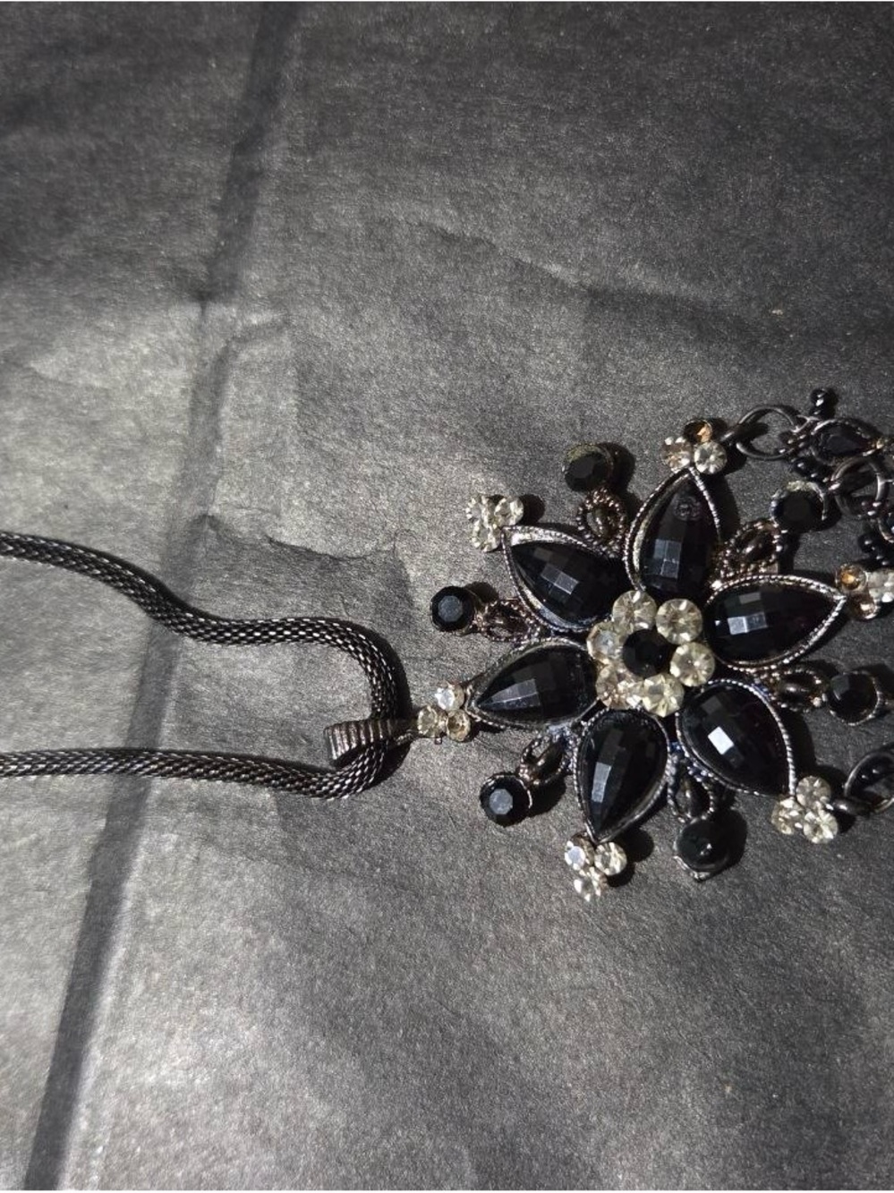Elegant Black Crystal Floral Pendant Necklace